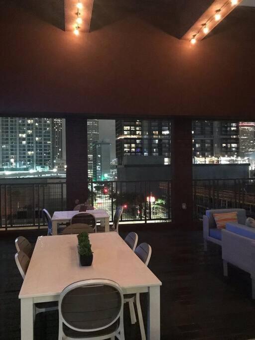 Luxury Apartment Close To Everything W Free Parking 5 Х'юстон Екстер'єр фото