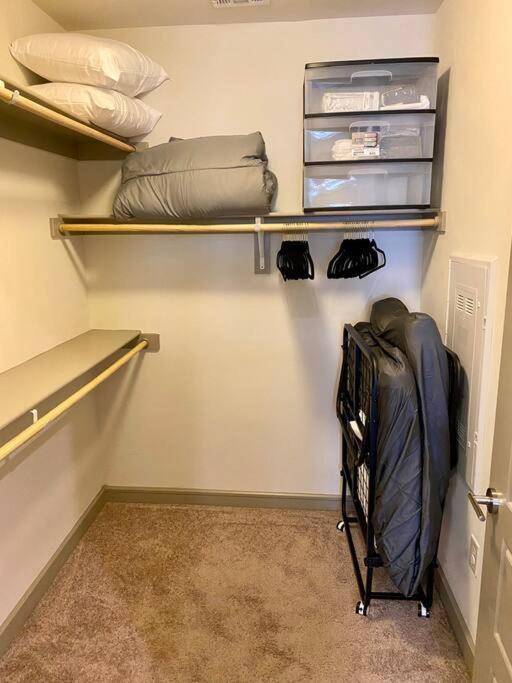 Luxury Apartment Close To Everything W Free Parking 5 Х'юстон Екстер'єр фото